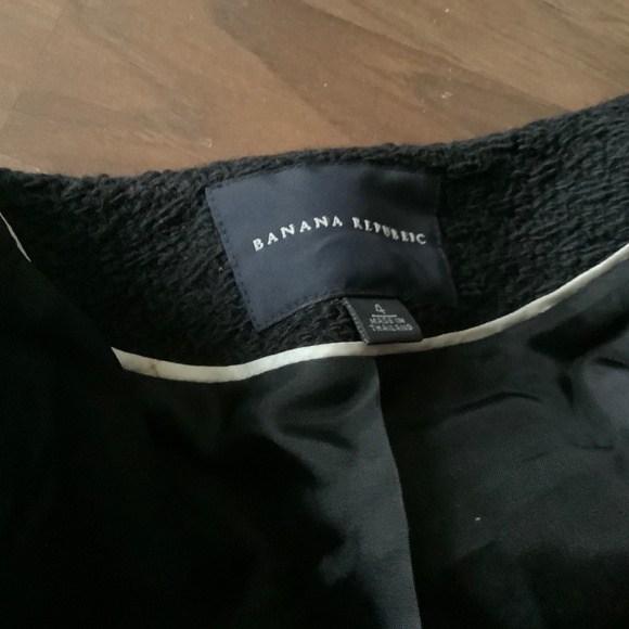 NWOT Banana Republic cropped tweed swing jacket. - Picture 12 of 12